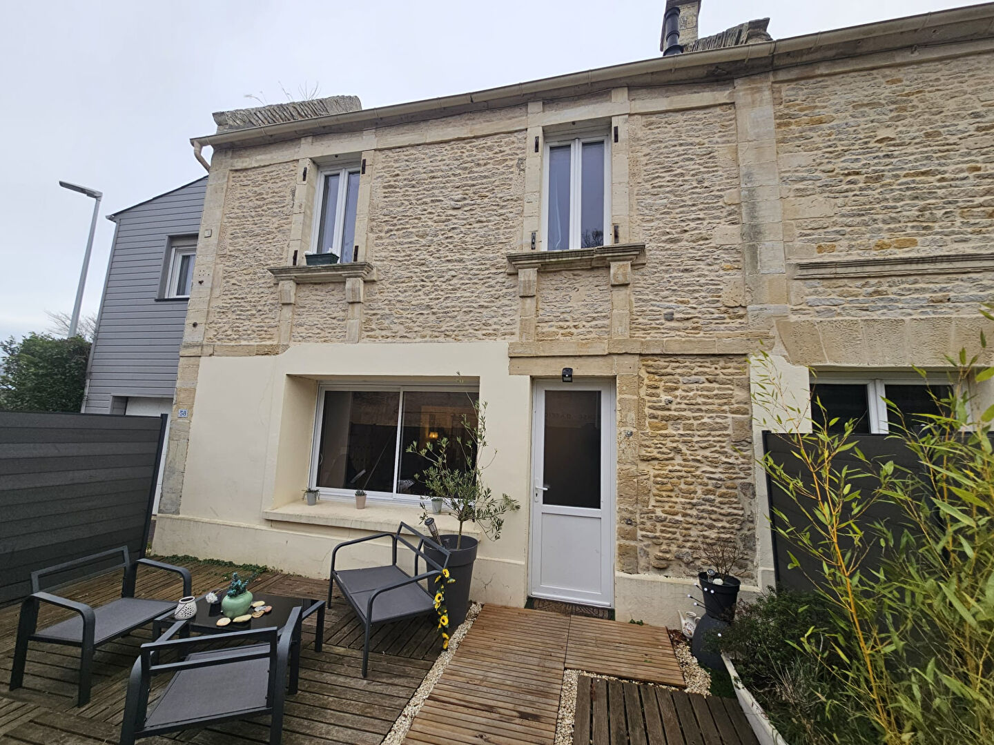 Maison Cairon 6 pièce(s) 133m2