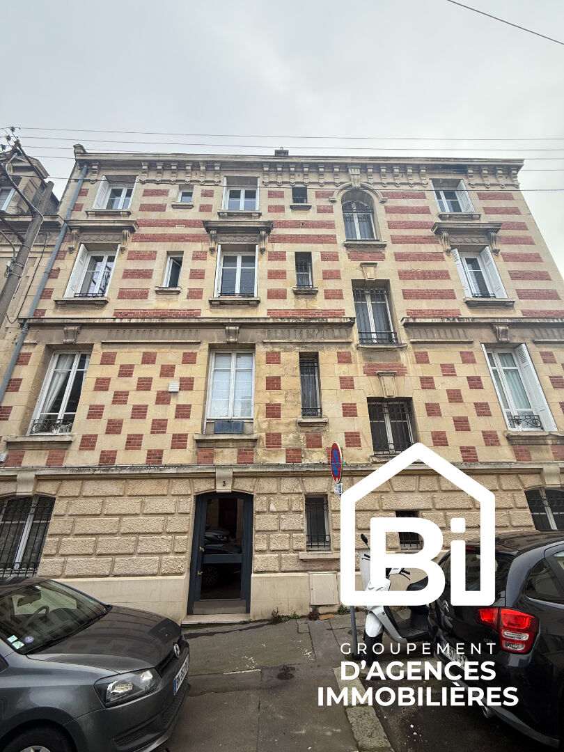 Rive Gauche Caen, Studio 17m2, quartier prisé et dynamique.