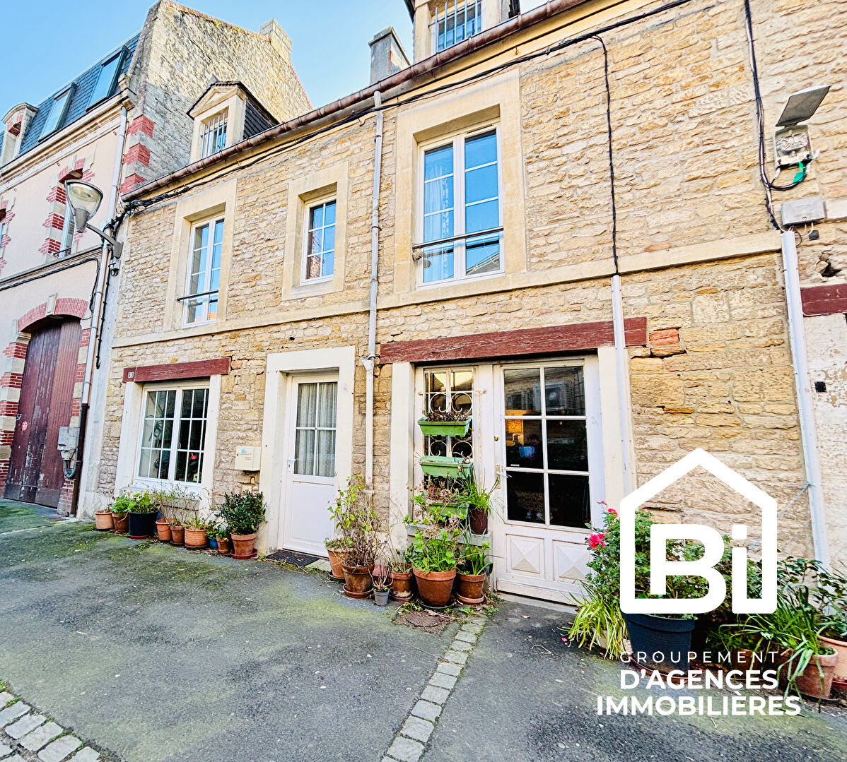 Maison Douvres La Delivrande – 87 m2